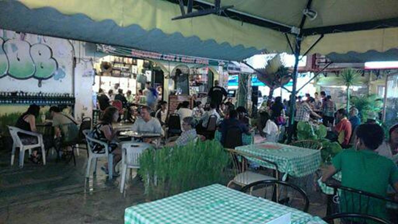 Discovery Cafe And Guesthouse Malacca Exterior foto